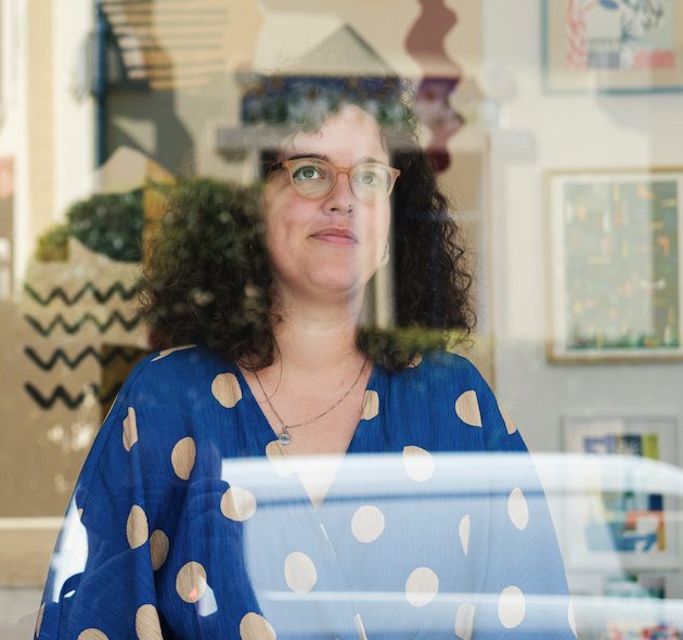 Teresa Rêgo: peças que contam histórias
