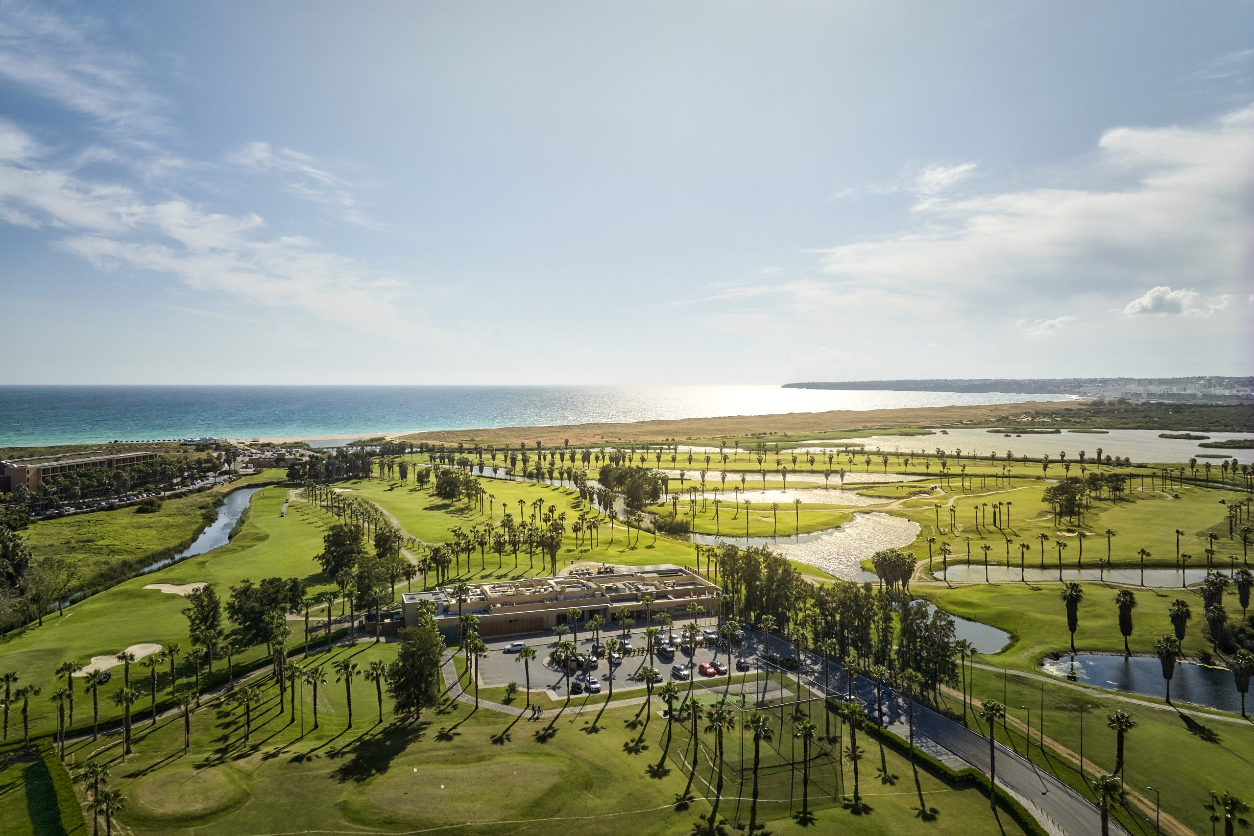 Praia dos Salgados terá dois novos hotéis Marriott